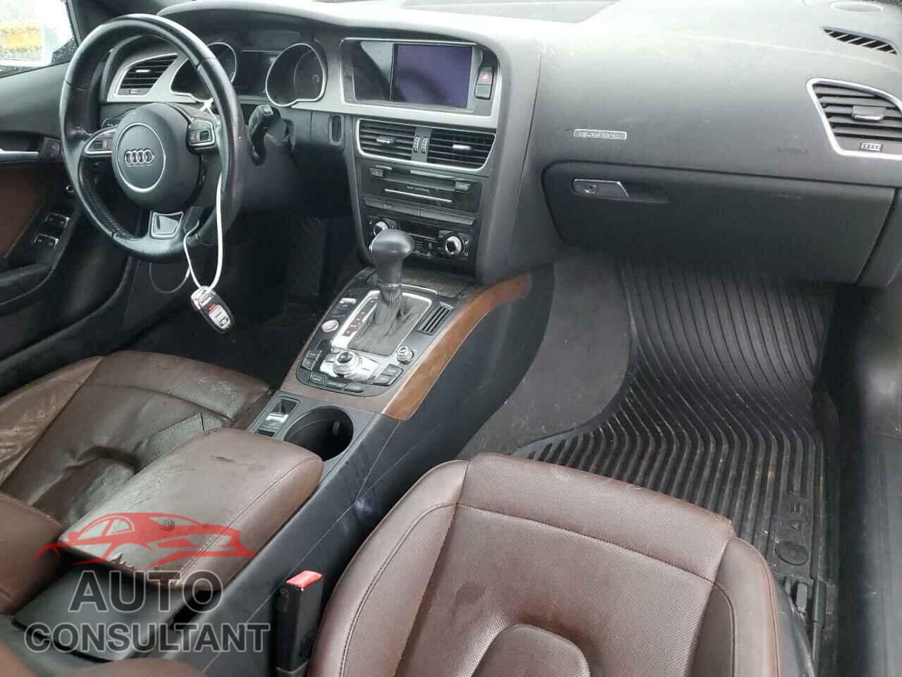 AUDI A5 2013 - WAULFAFH1DN005261