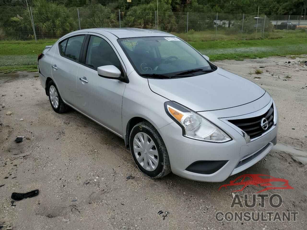 NISSAN VERSA 2017 - 3N1CN7AP5HL835130