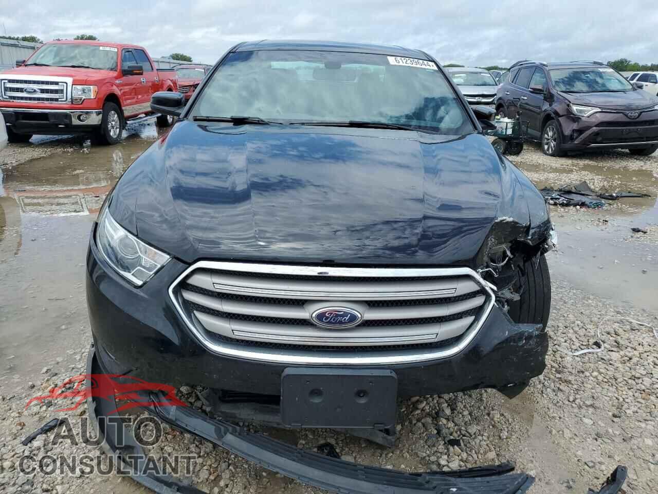 FORD TAURUS 2017 - 1FAHP2E84HG118540