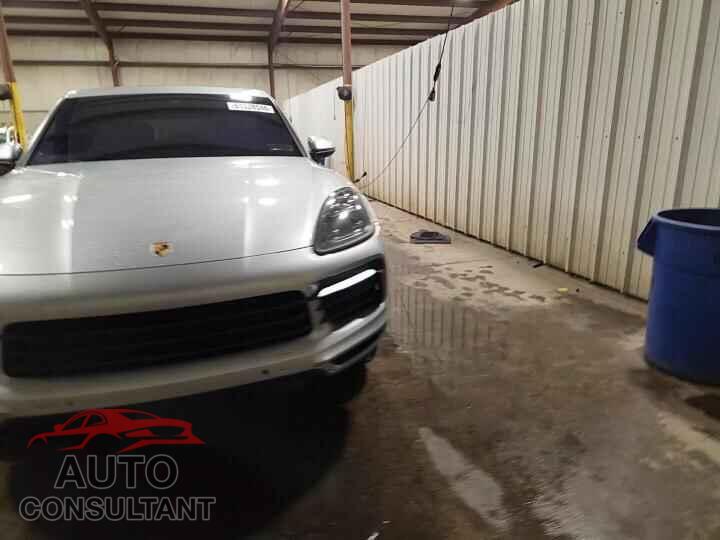 PORSCHE CAYENNE 2019 - WP1AA2AY1KDA03095