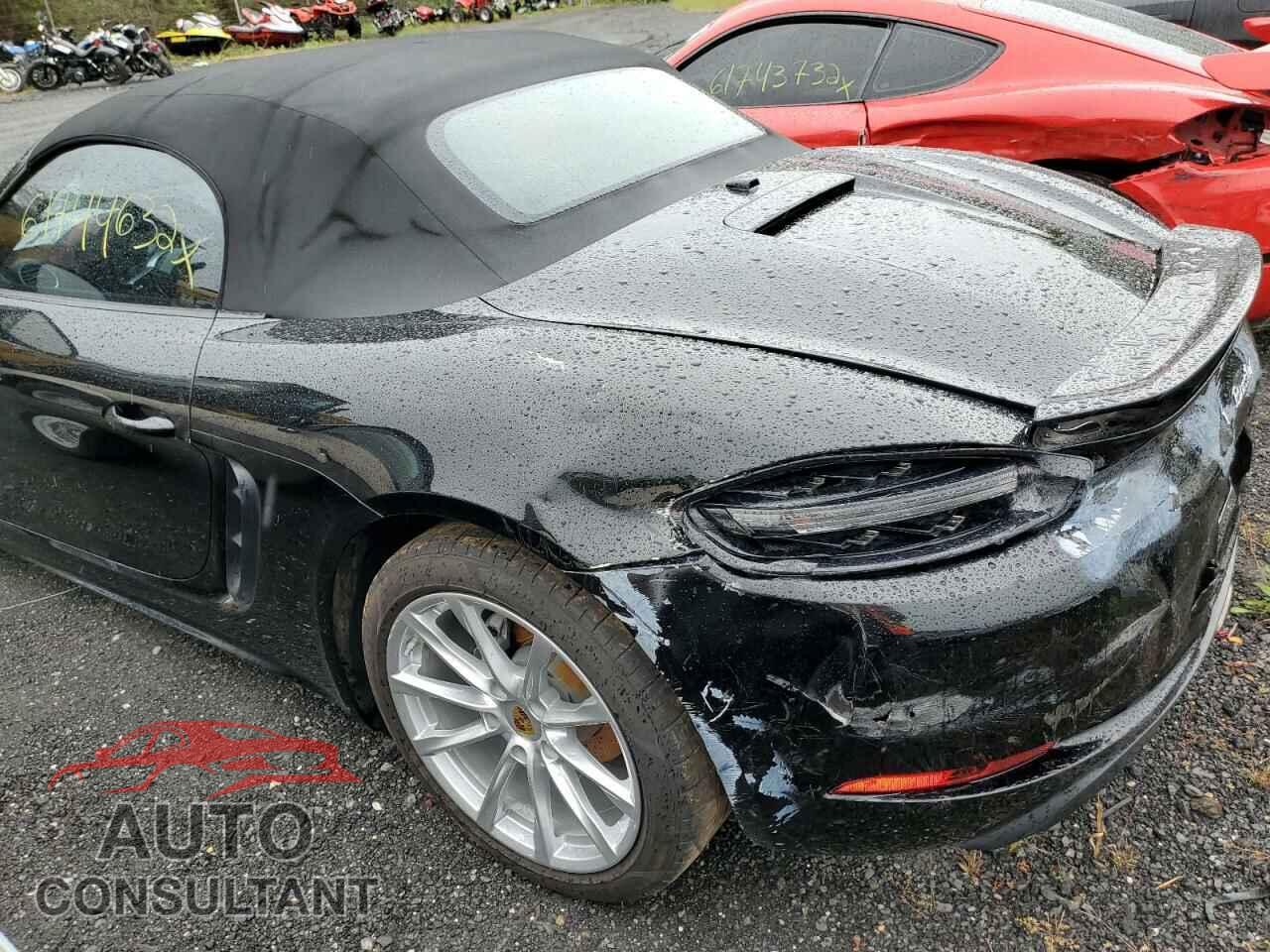 PORSCHE BOXSTER 2017 - WP0CA2A80HS220894