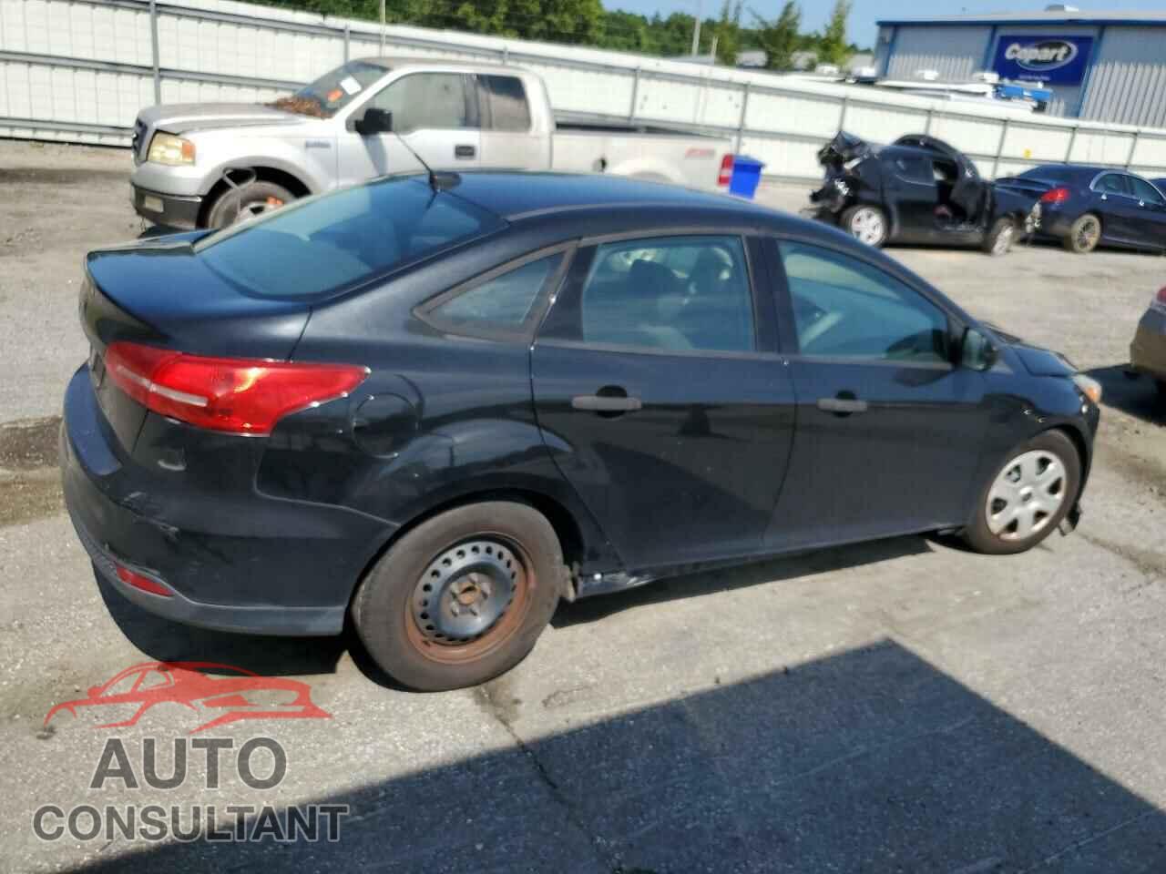 FORD FOCUS 2015 - 1FADP3E21FL376258