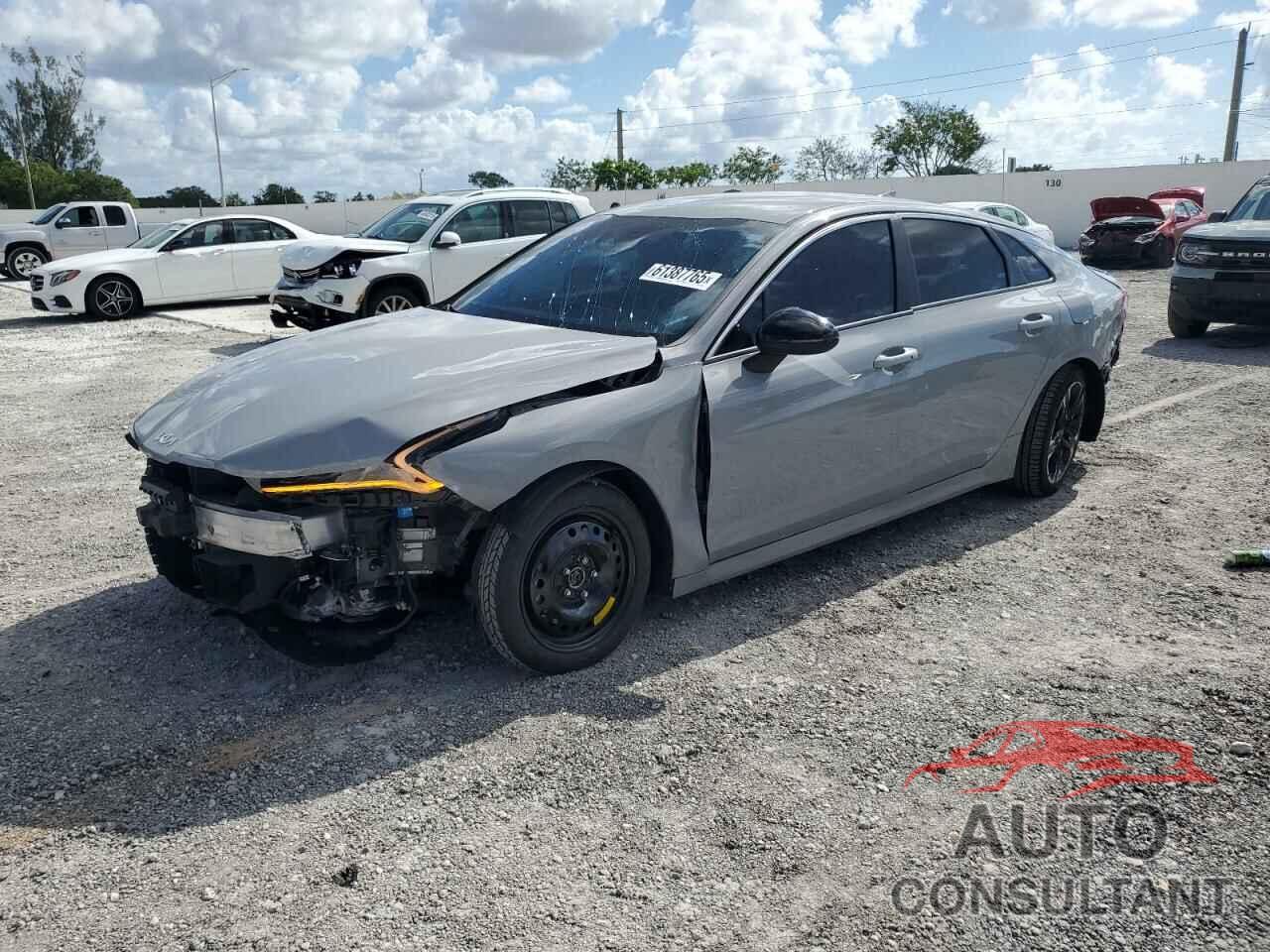KIA K5 2022 - 5XXG64J21NG124465