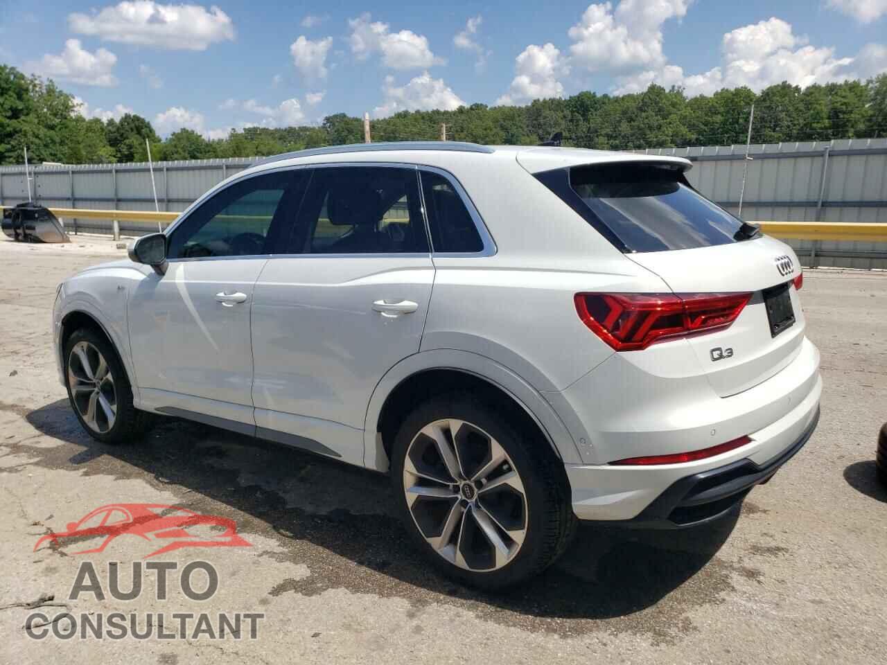 AUDI Q3 2020 - WA1FECF38L1107658
