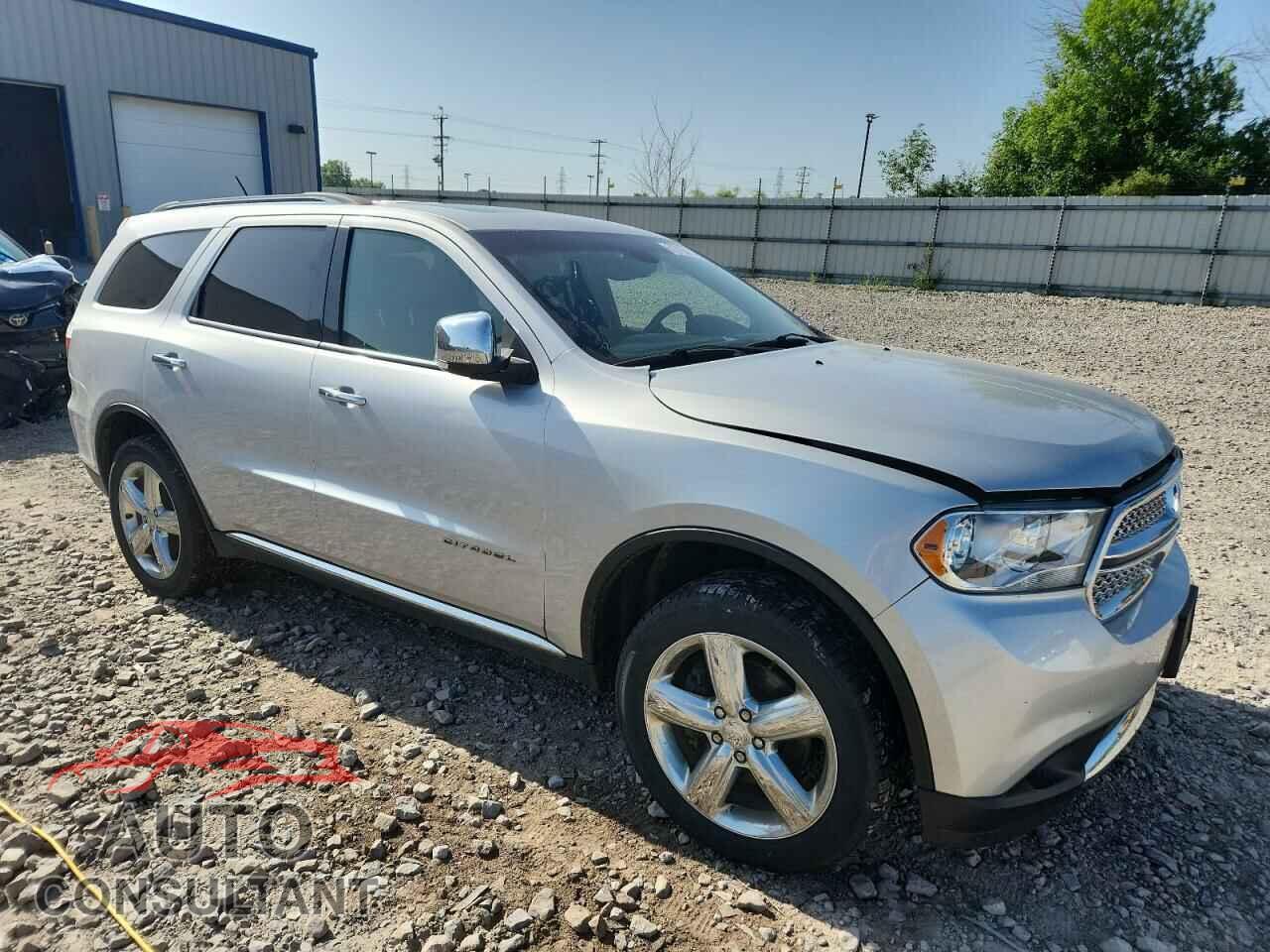 DODGE DURANGO 2013 - 1C4RDJEG7DC517761
