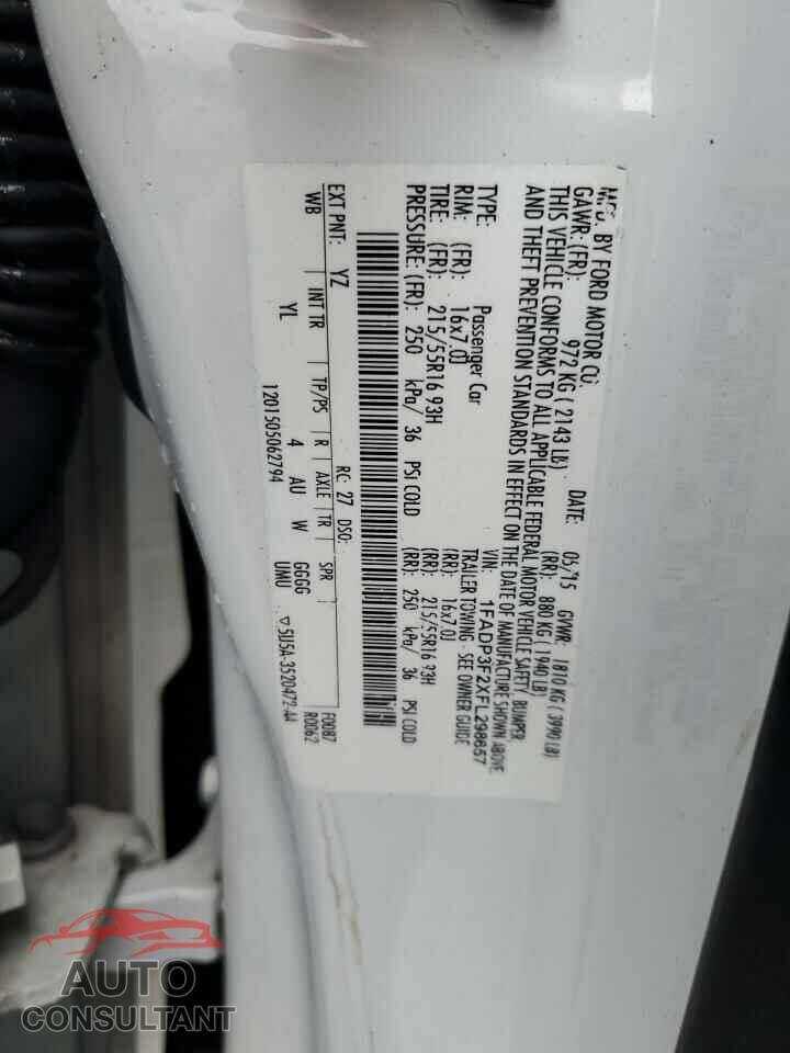 FORD FOCUS 2015 - 1FADP3F2XFL298657