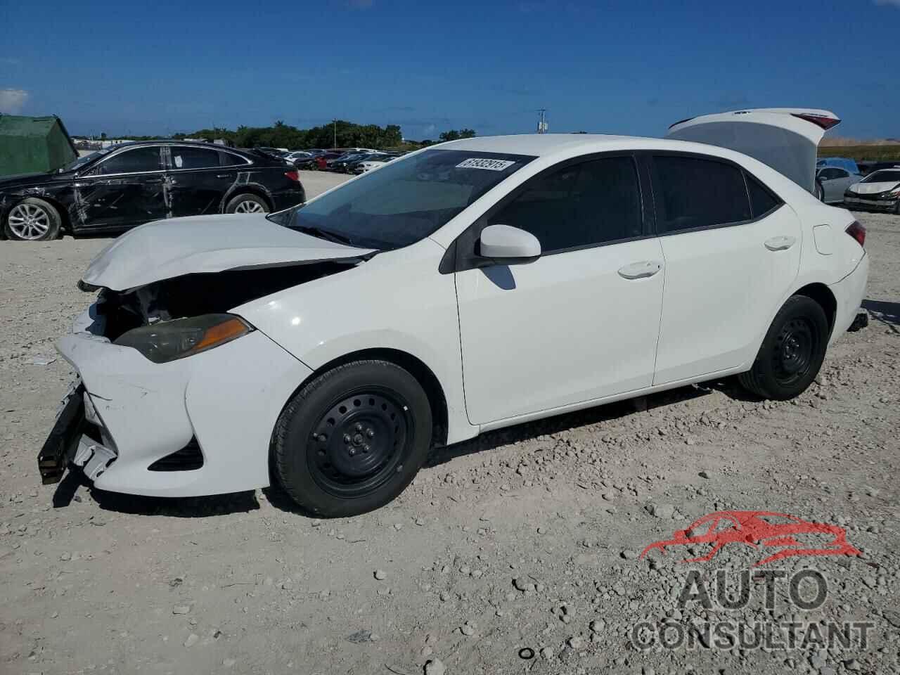 TOYOTA COROLLA 2018 - 5YFBURHE6JP848148