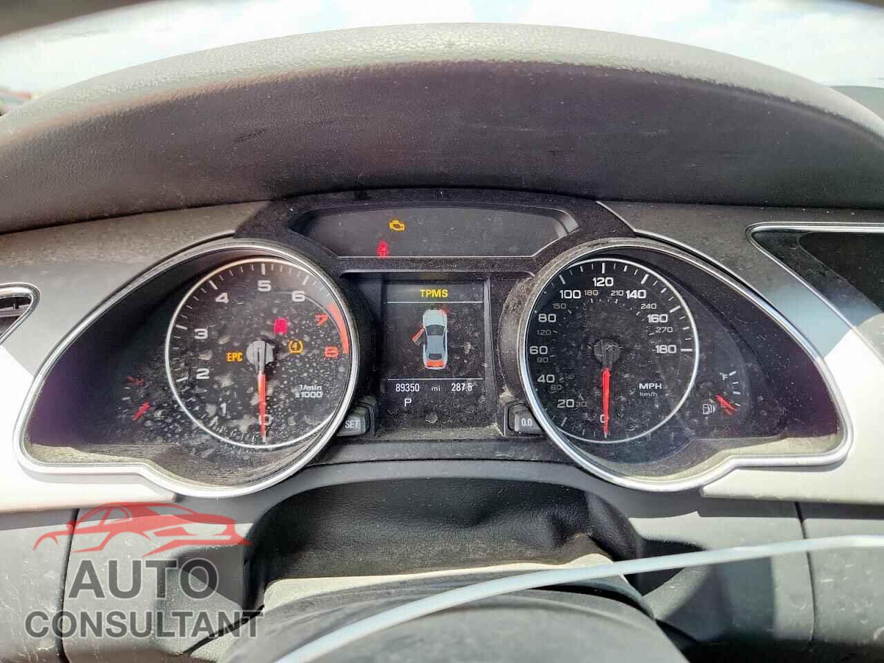 AUDI A5 2012 - WAULFAFH7CN008700