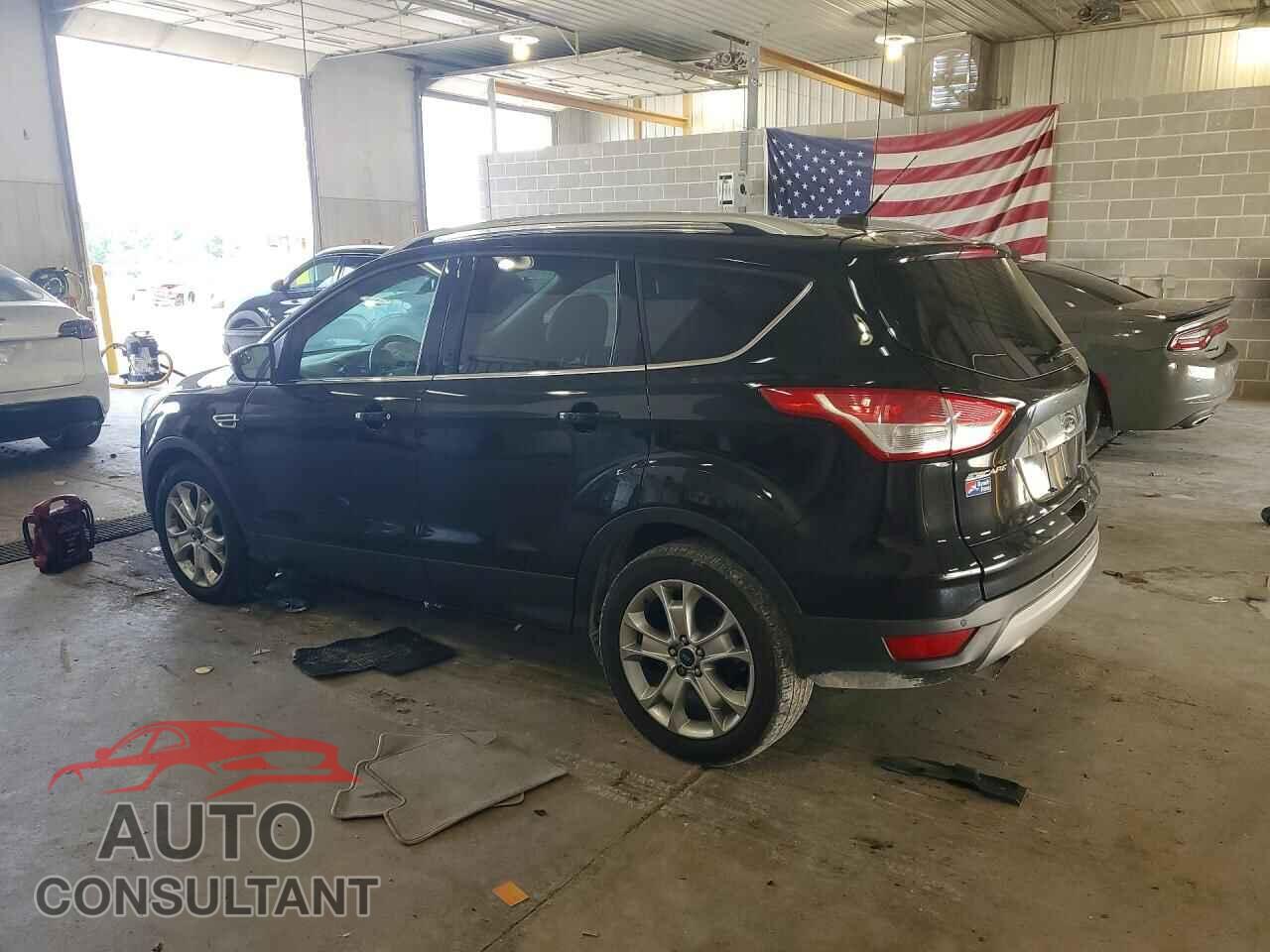 FORD ESCAPE 2016 - 1FMCU0JX5GUB20436