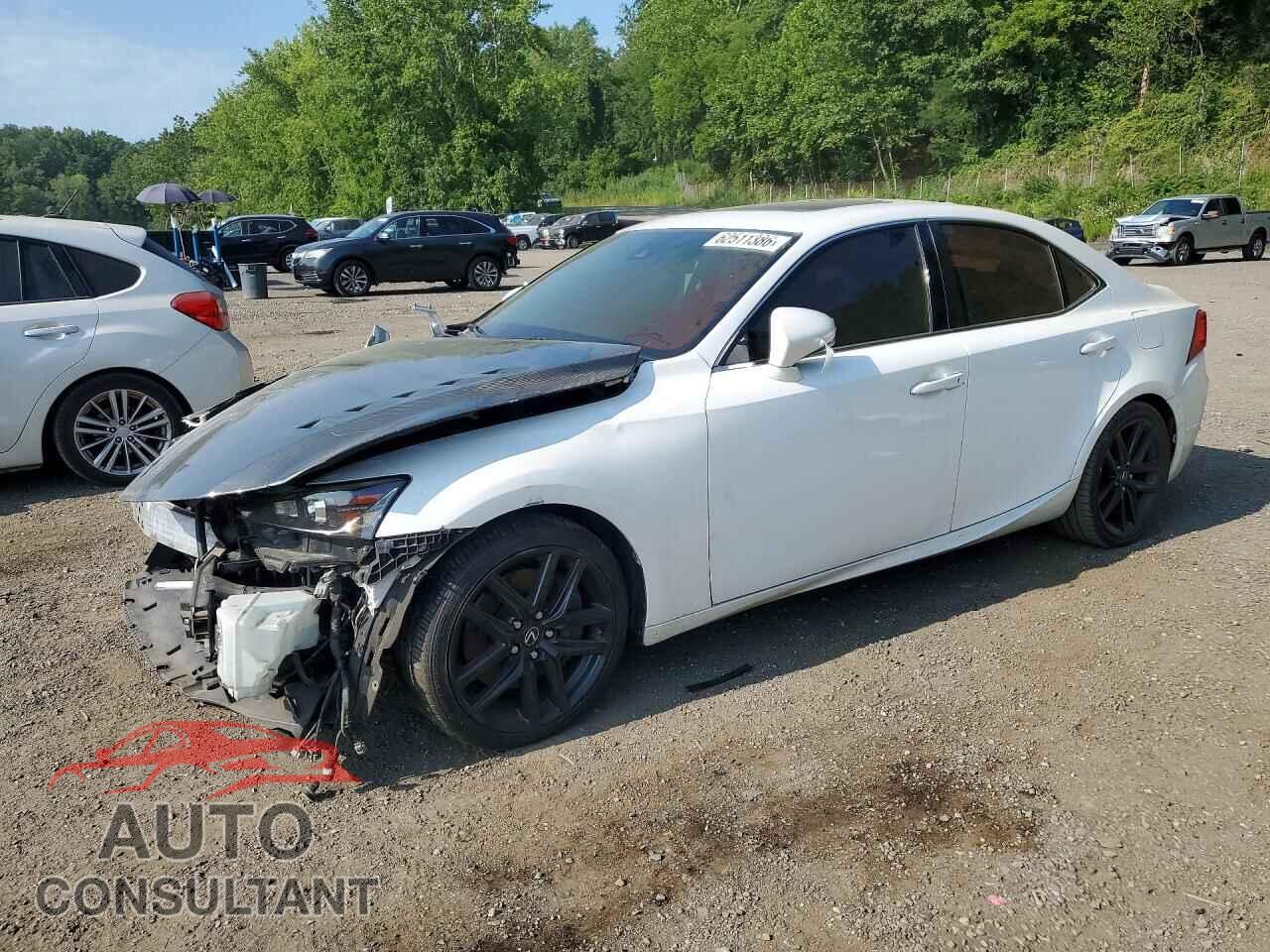 LEXUS IS 2017 - JTHBA1D22H5039211