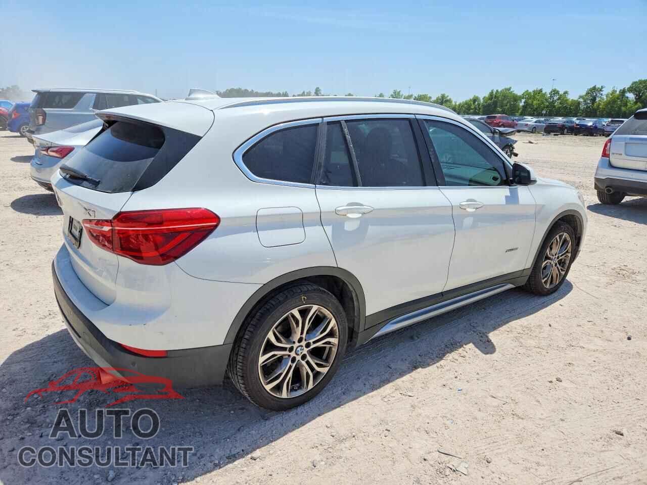 BMW X1 2016 - WBXHT3C33G5F67372