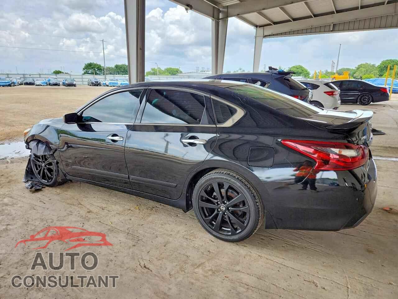 NISSAN ALTIMA 2017 - 1N4AL3AP1HC258617