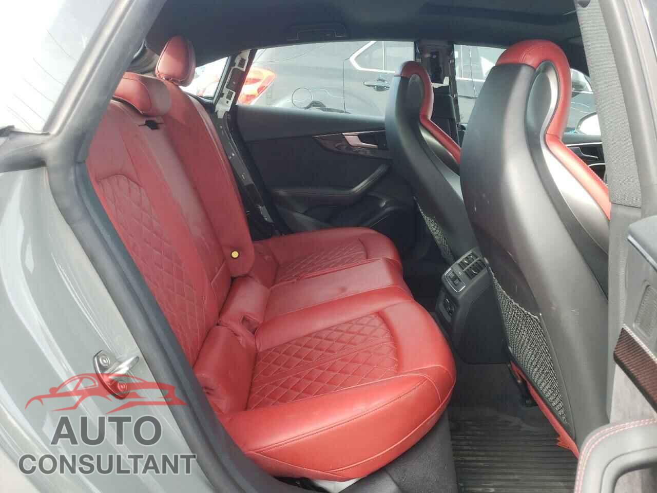 AUDI S5/RS5 2019 - WAUC4CF53KA001076