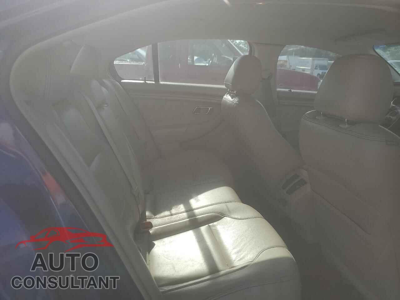 FORD TAURUS 2013 - 1FAHP2E85DG120744
