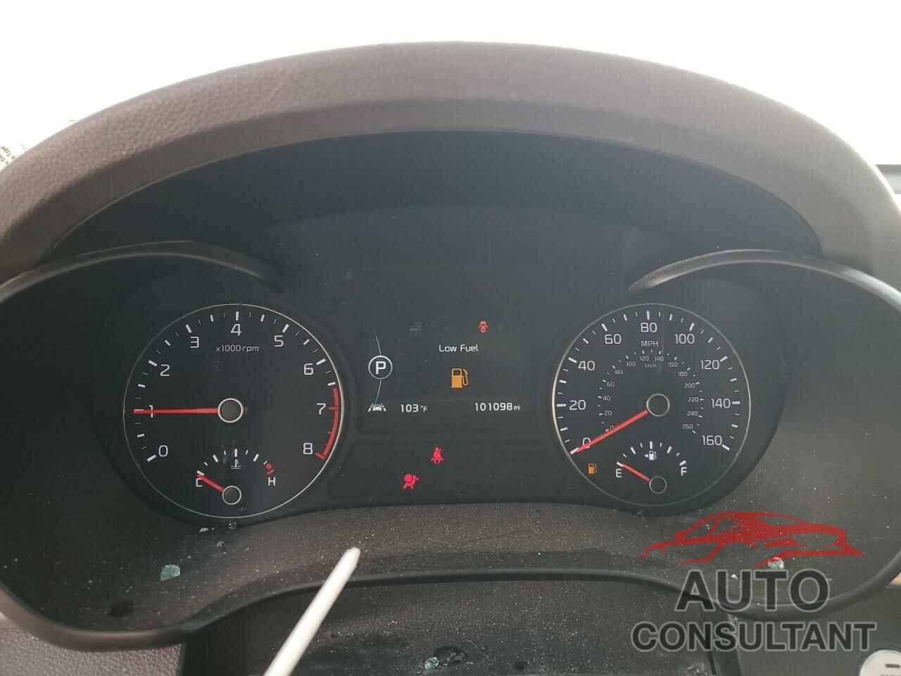 KIA OPTIMA 2017 - 5XXGV4L20HG167781