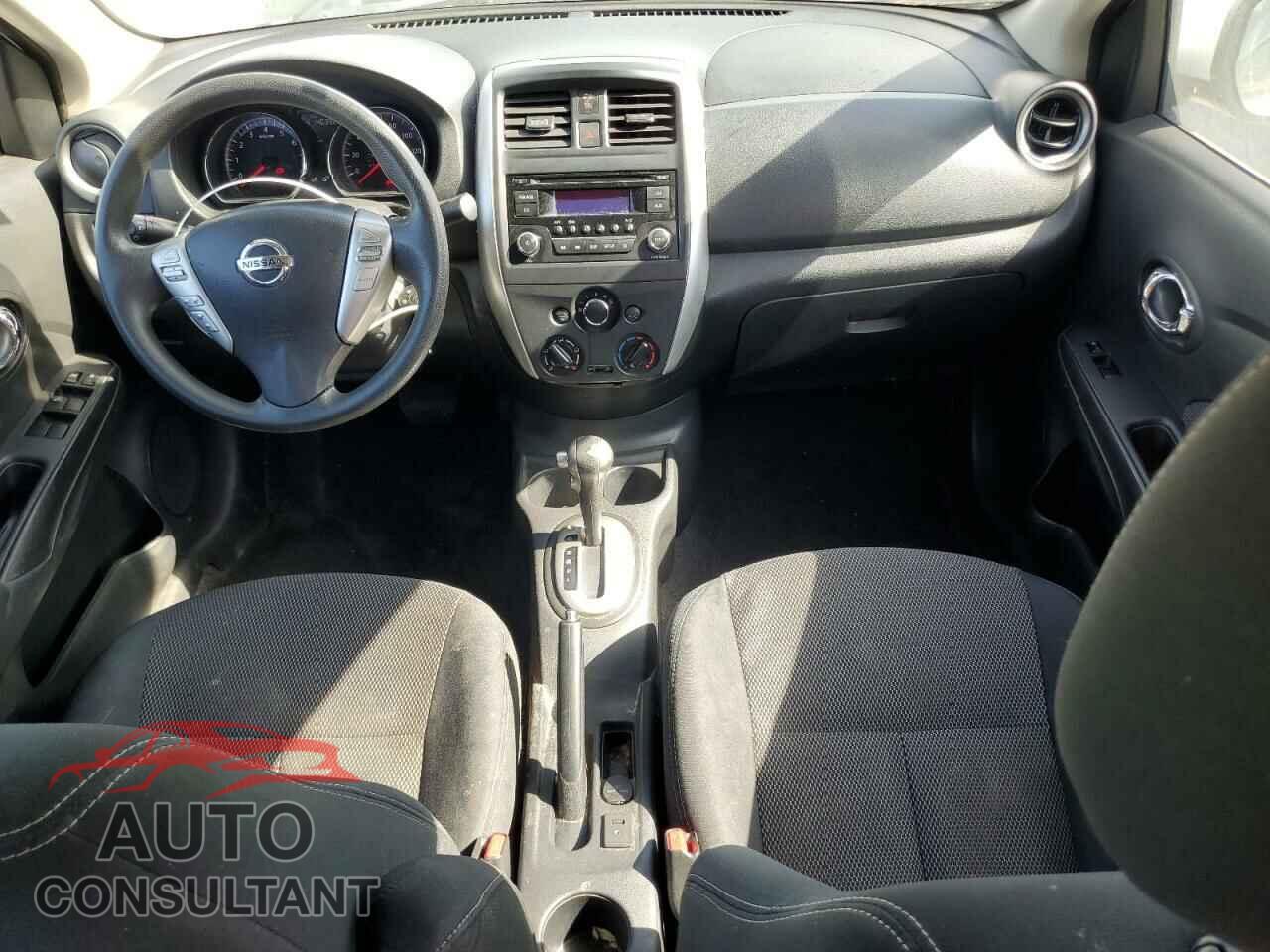 NISSAN VERSA 2015 - 3N1CN7AP1FL842752