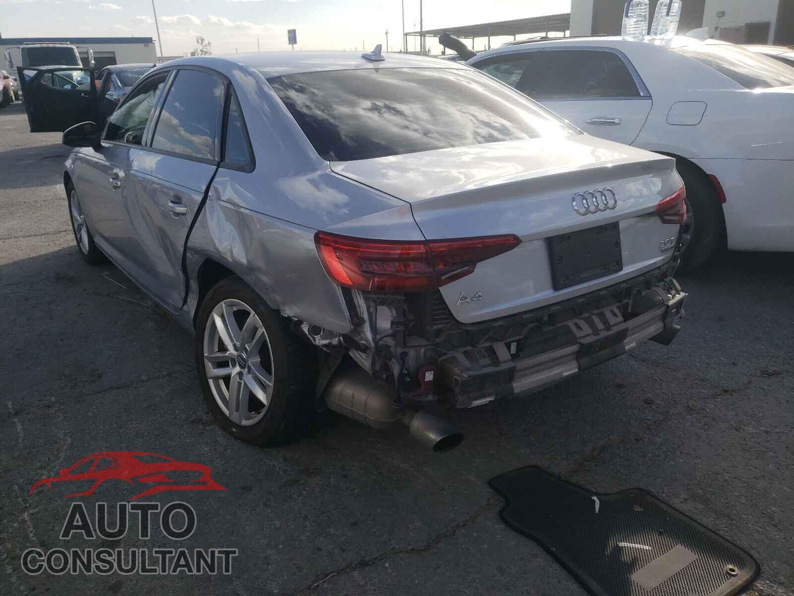 AUDI A4 2017 - WAUANAF46HN027480