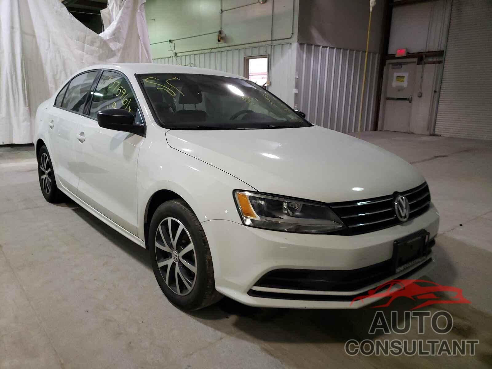 VOLKSWAGEN JETTA 2016 - 3VWD67AJ6GM372754