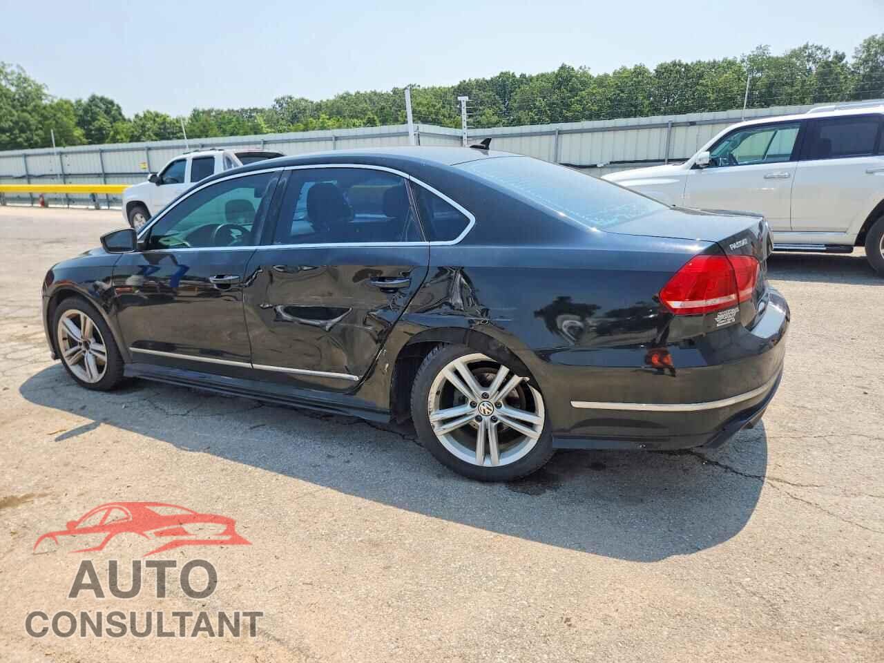 VOLKSWAGEN PASSAT 2013 - 1VWCN7A35DC066187