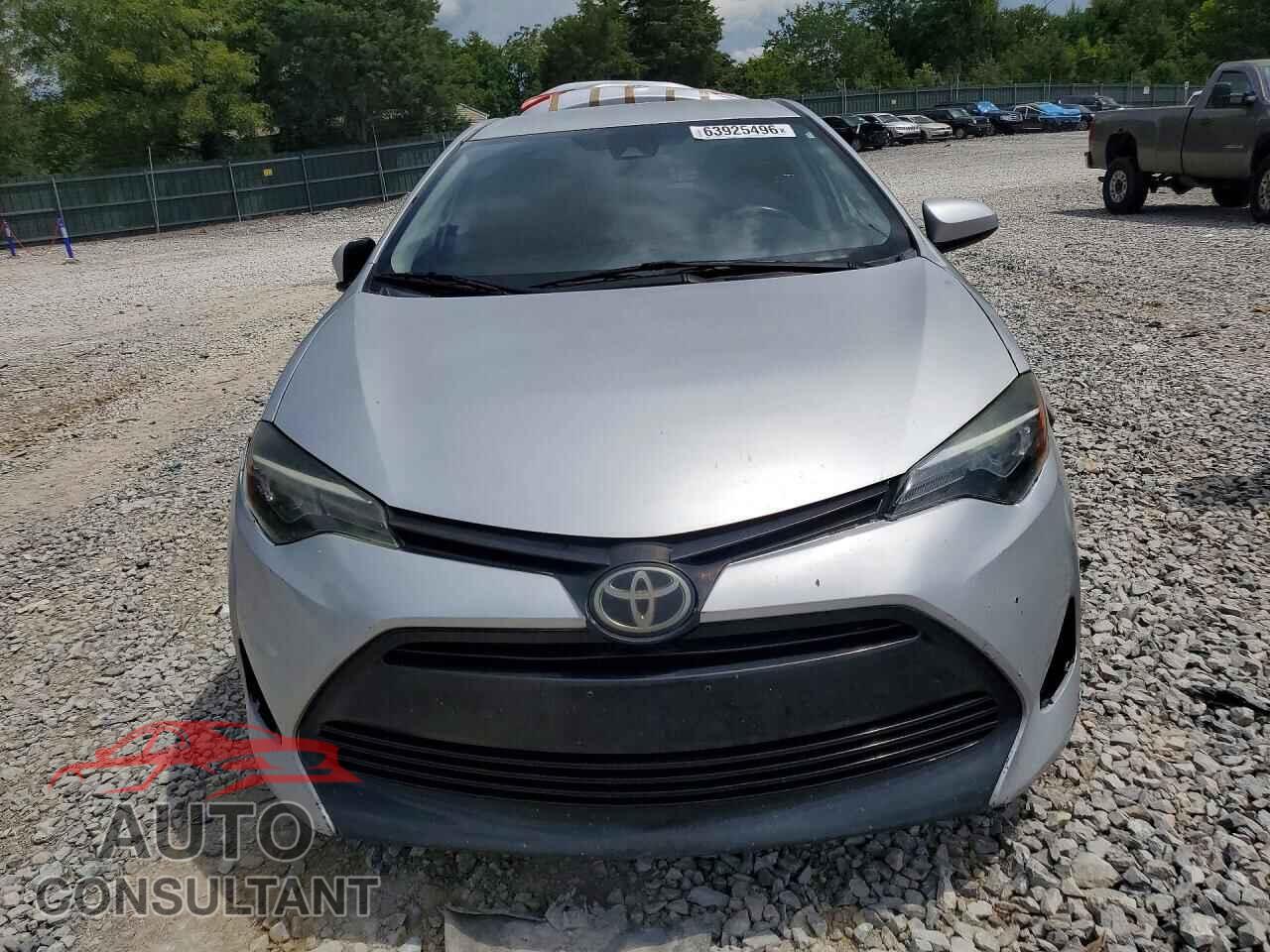 TOYOTA COROLLA 2017 - 5YFBURHE1HP736755