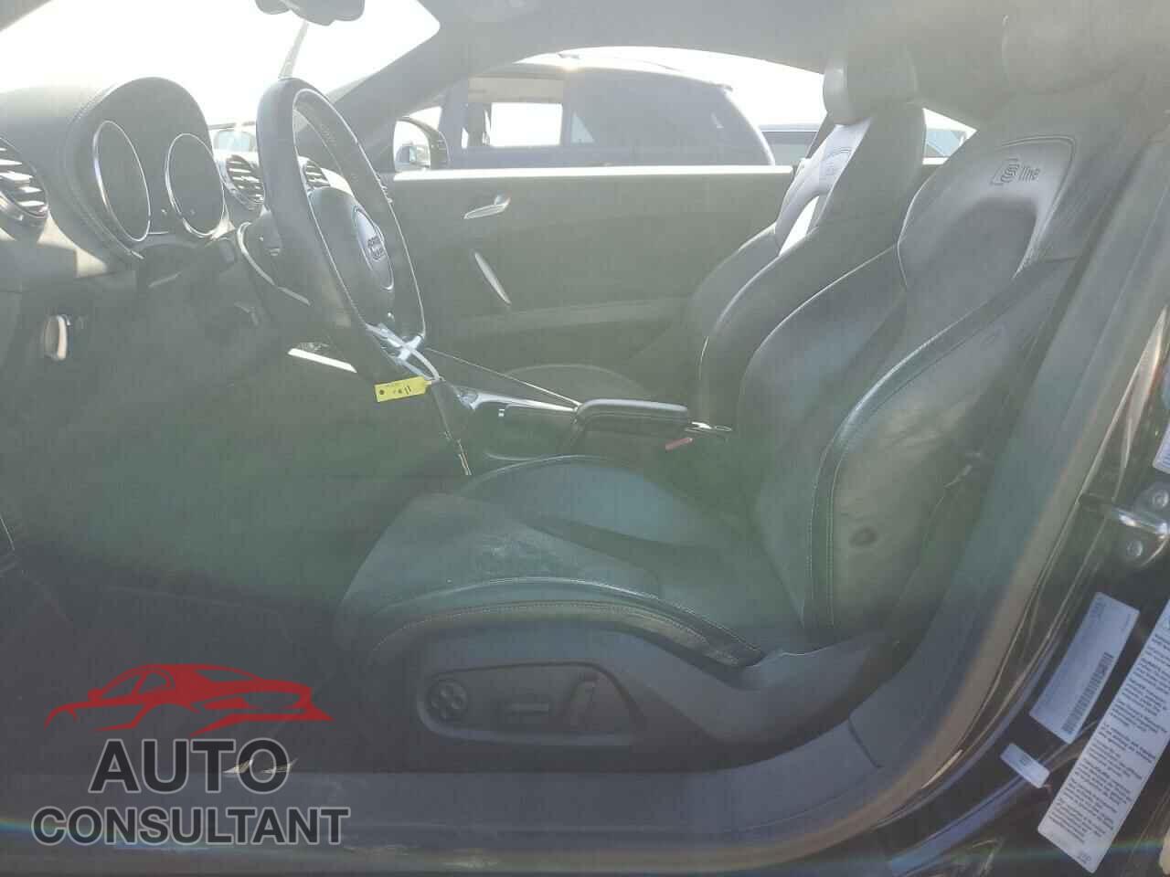 AUDI TT 2012 - TRUBFAFK9C1004431
