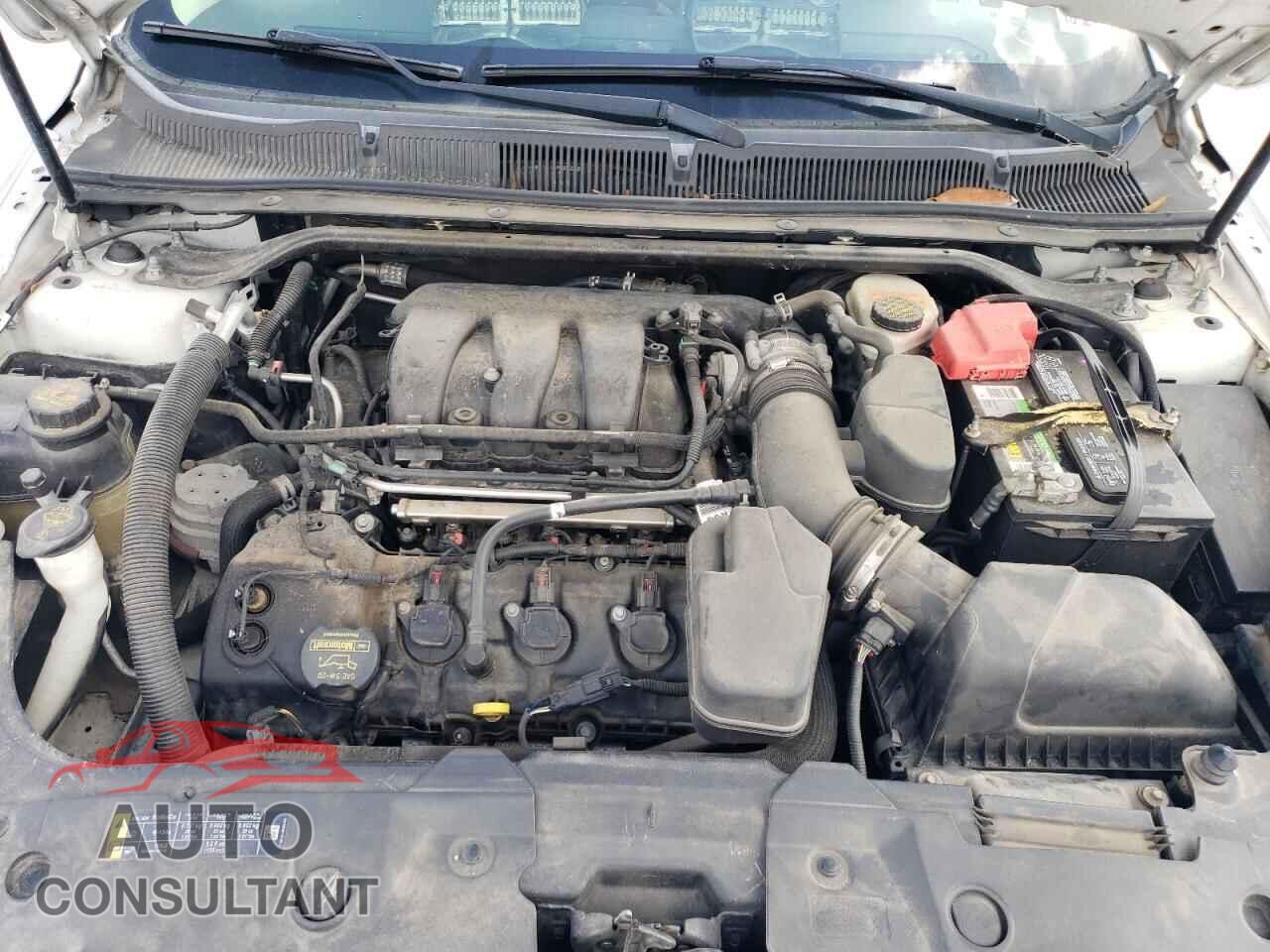 FORD TAURUS 2013 - 1FAHP2E89DG224735