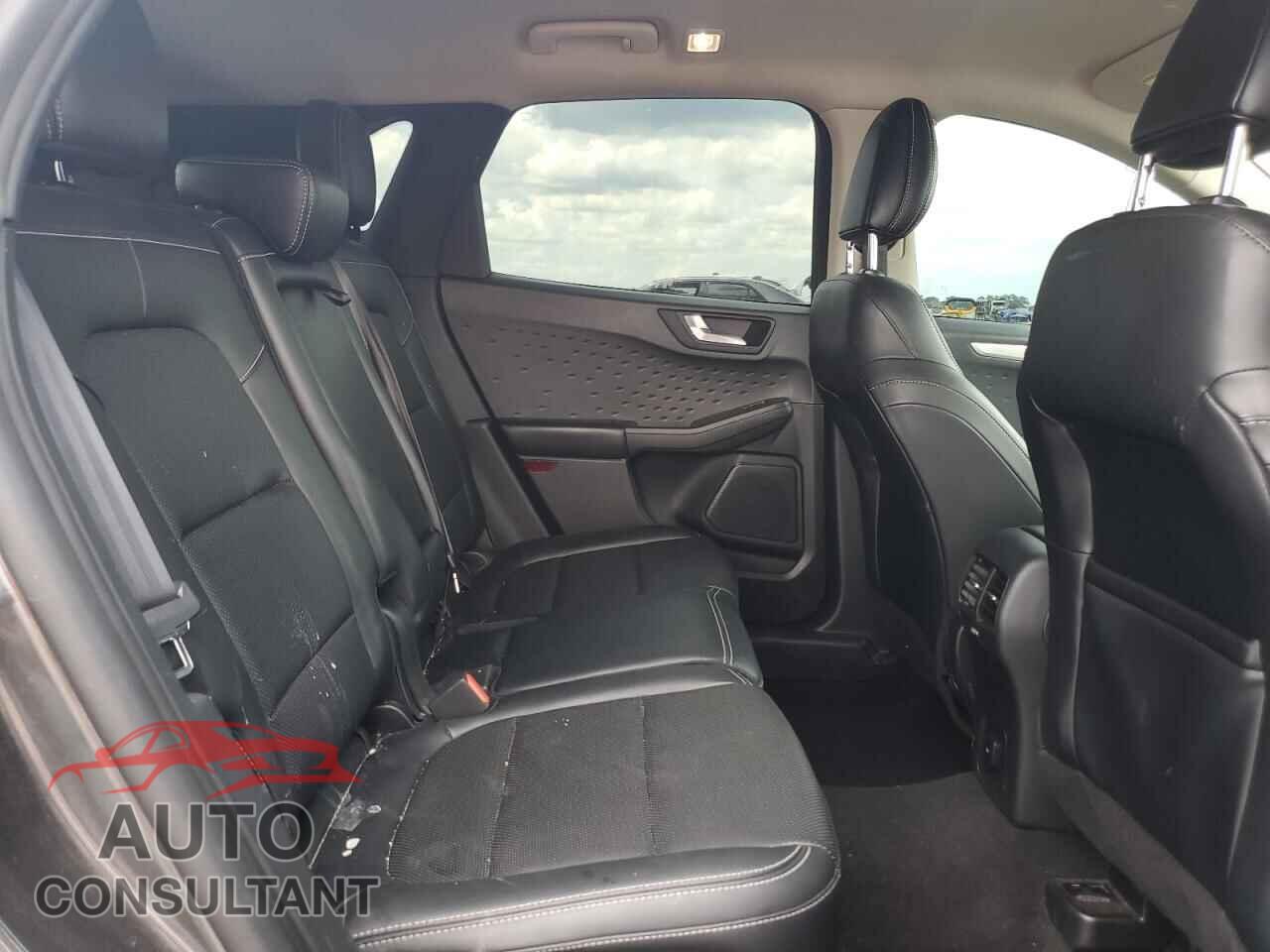 FORD ESCAPE 2020 - 1FMCU9H94LUA13870