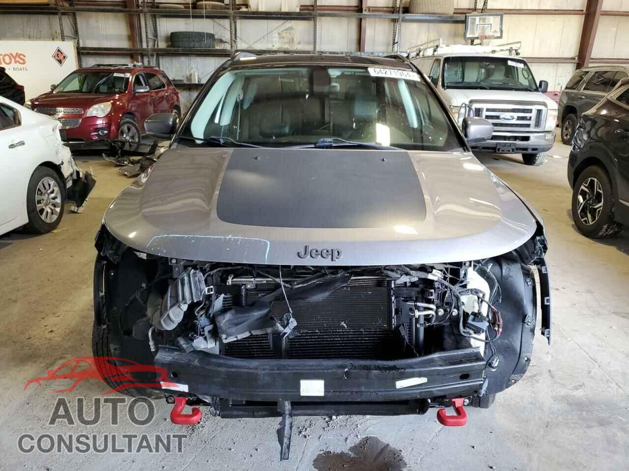 JEEP COMPASS 2017 - 3C4NJDDB8HT597581