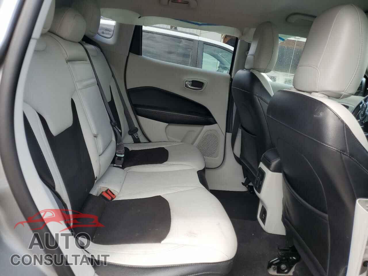 JEEP COMPASS 2017 - 3C4NJDBB0HT616661