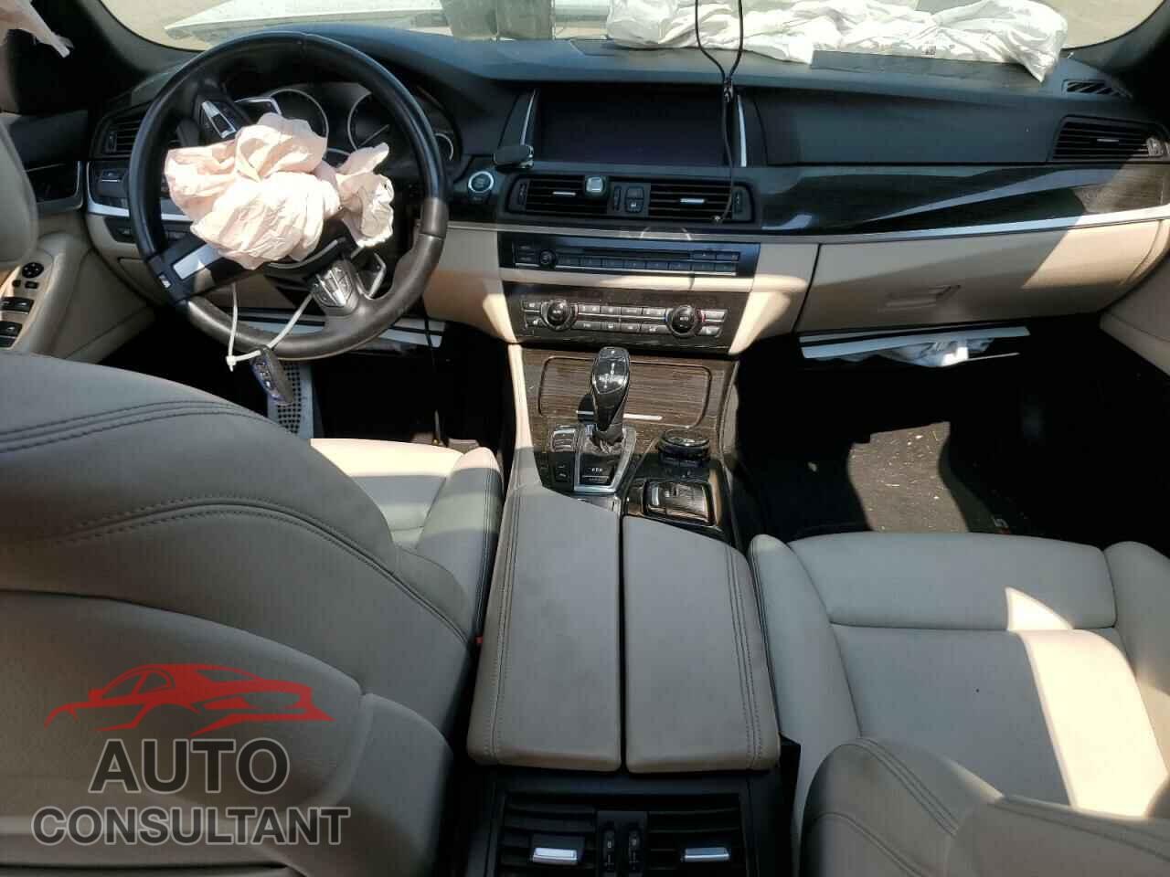 BMW 5 SERIES 2016 - WBA5B1C56GG134703