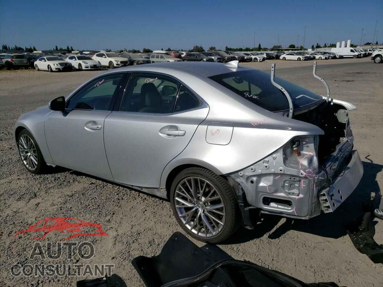 LEXUS IS 2016 - JTHBA1D23G5014767