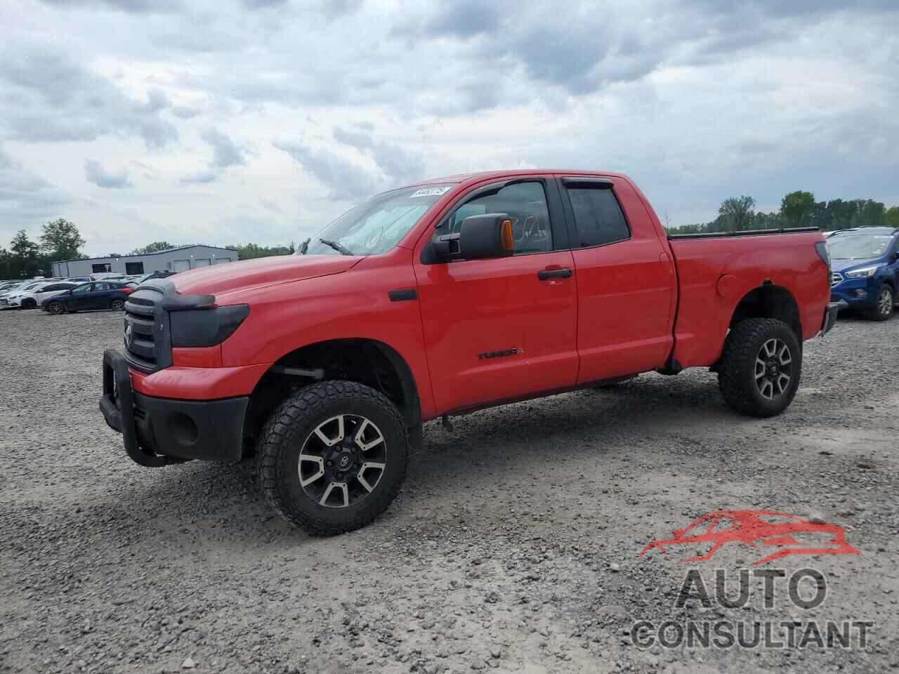 TOYOTA TUNDRA 2010 - 5TFUY5F12AX134010