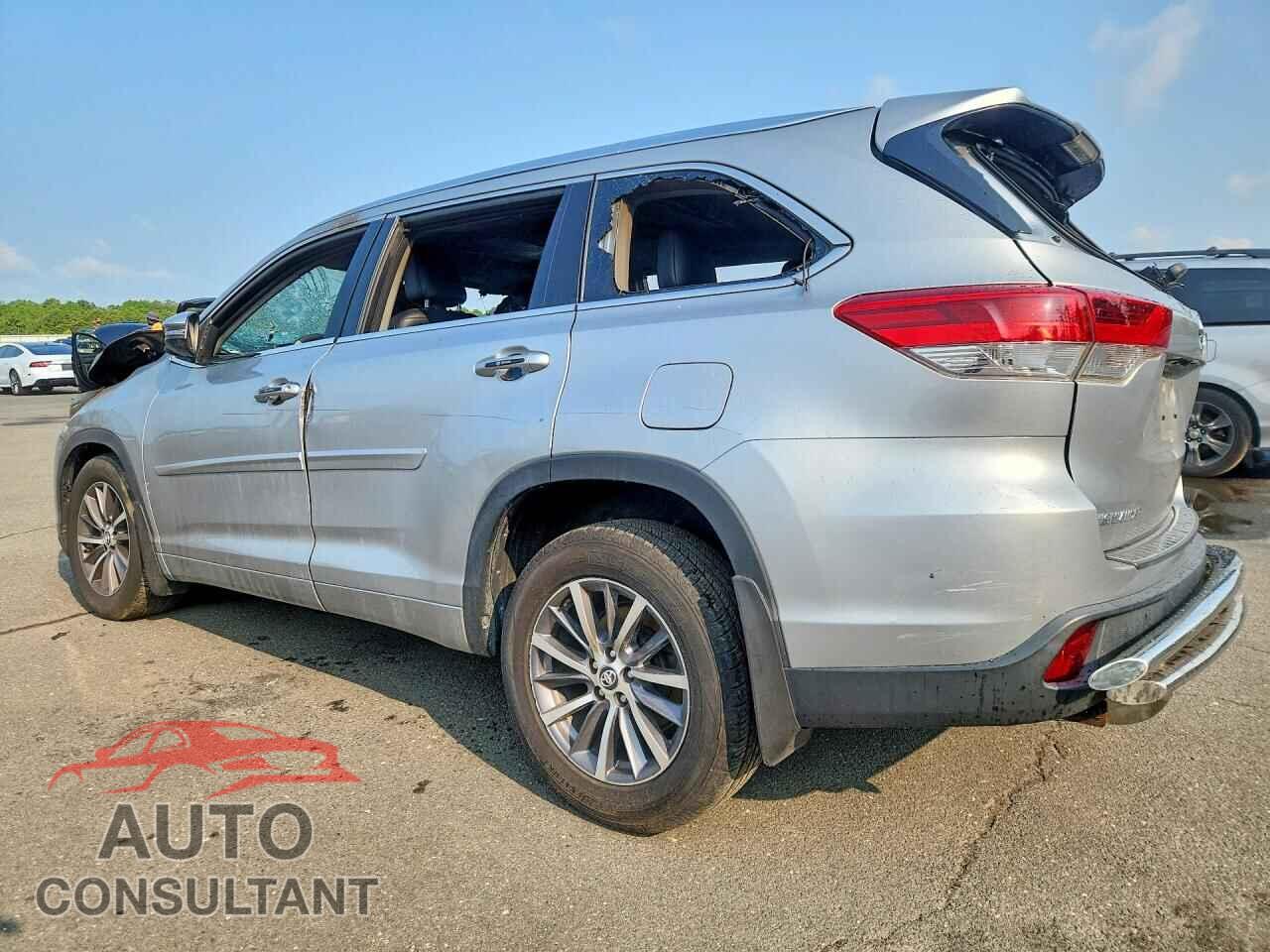 TOYOTA HIGHLANDER 2017 - 5TDJZRFH1HS356462