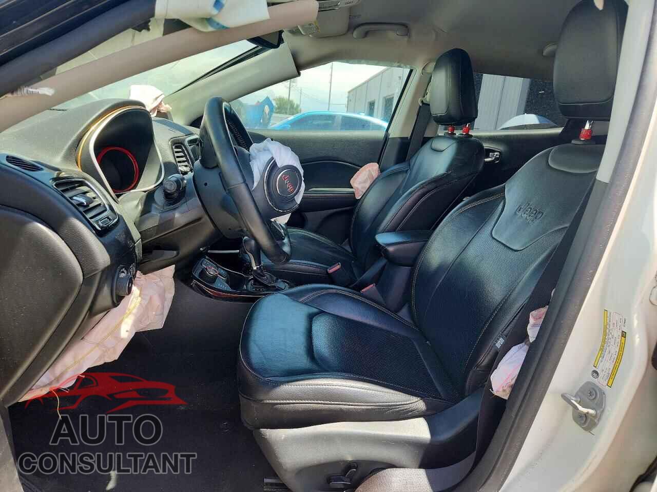 JEEP COMPASS 2019 - 3C4NJDCB7KT780687