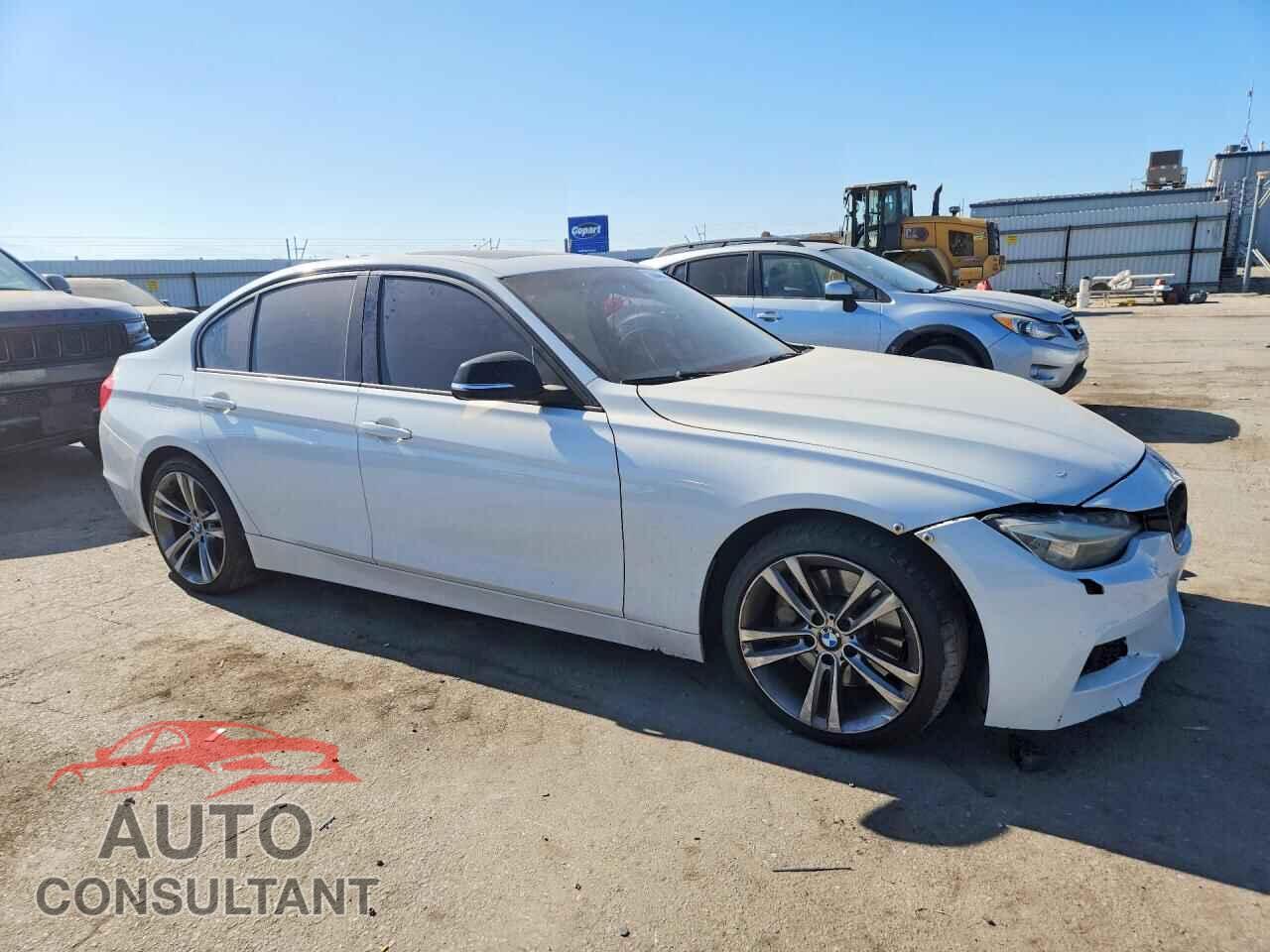 BMW 3 SERIES 2013 - WBA3A9C57DF476879
