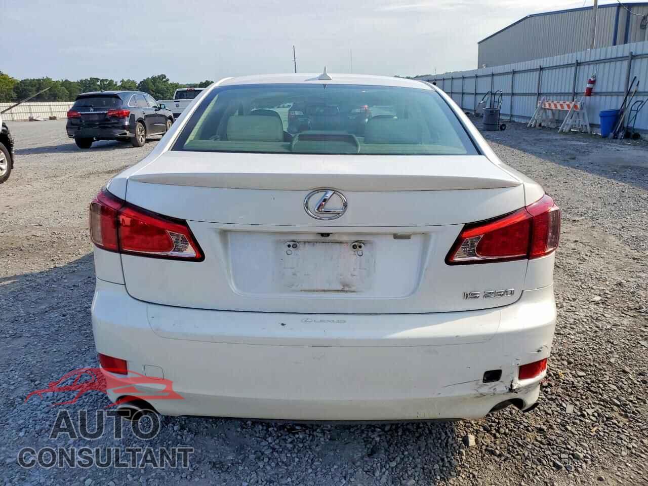 LEXUS IS 2012 - JTHBF5C20C5179809