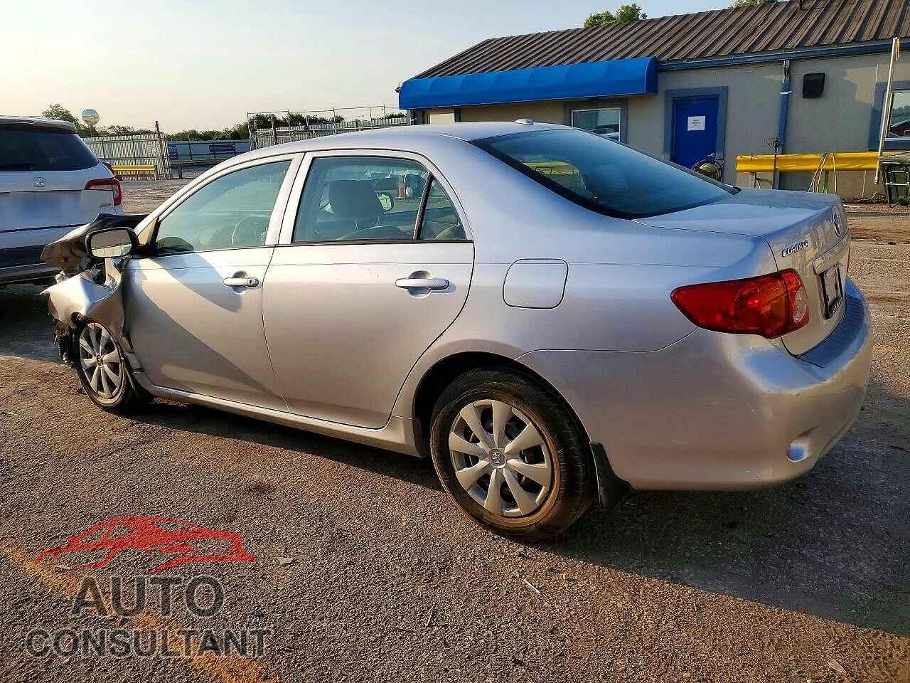 TOYOTA COROLLA 2009 - JTDBL40E79J027593