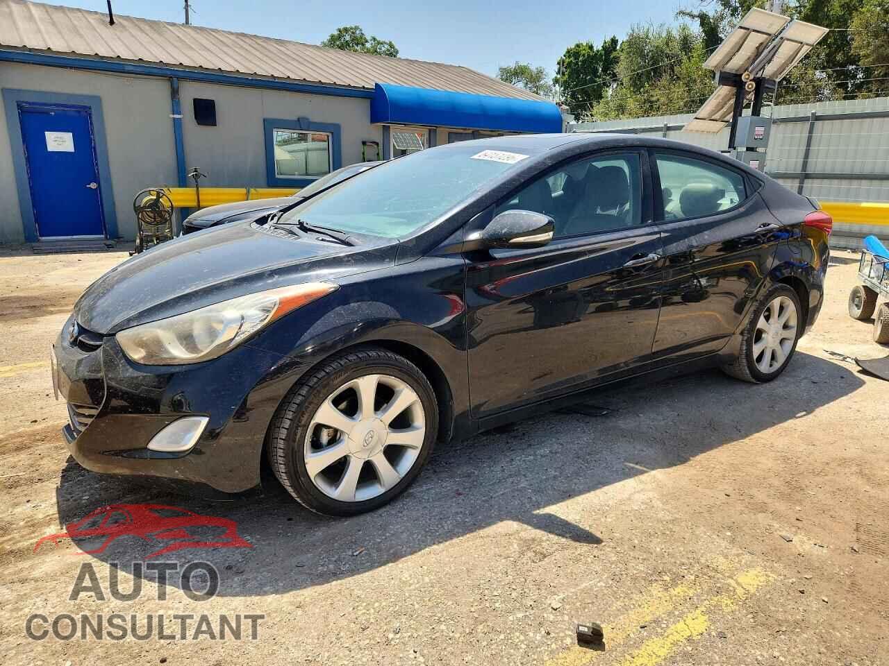 HYUNDAI ELANTRA 2013 - KMHDH4AE6DU674577