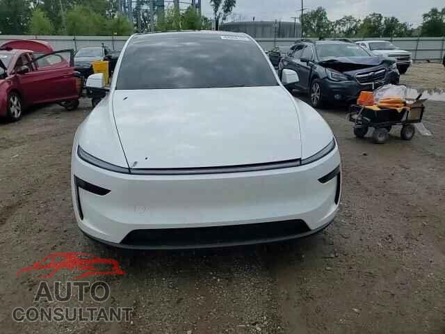 TESLA MODEL Y 2026 - 7SAYGDED1TA490942