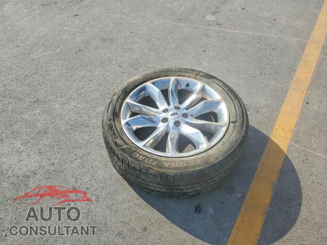 FORD EXPLORER 2013 - 1FM5K7F82DGB05816