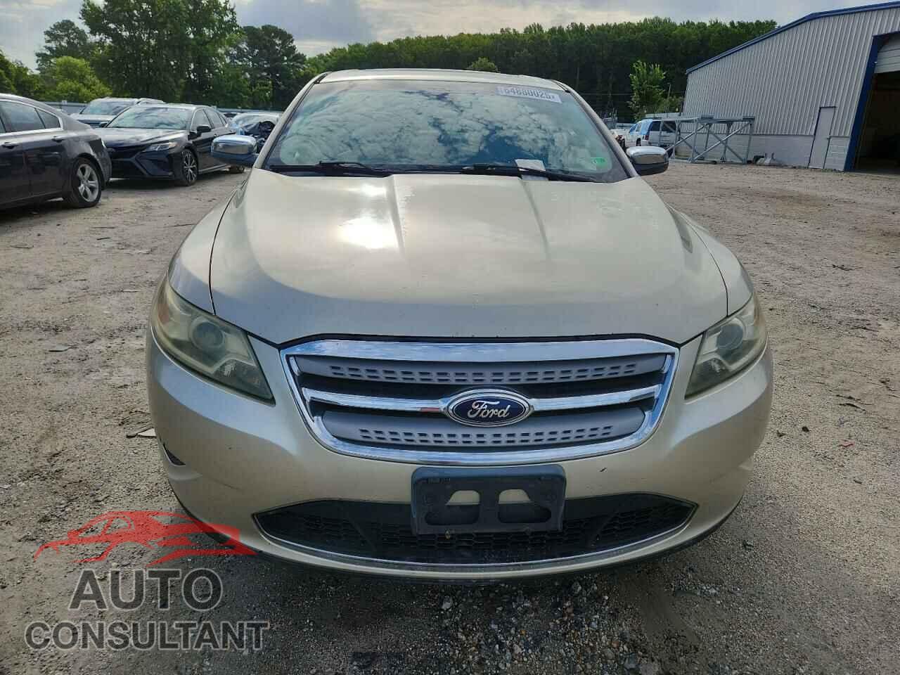 FORD TAURUS 2010 - 1FAHP2FW7AG138753