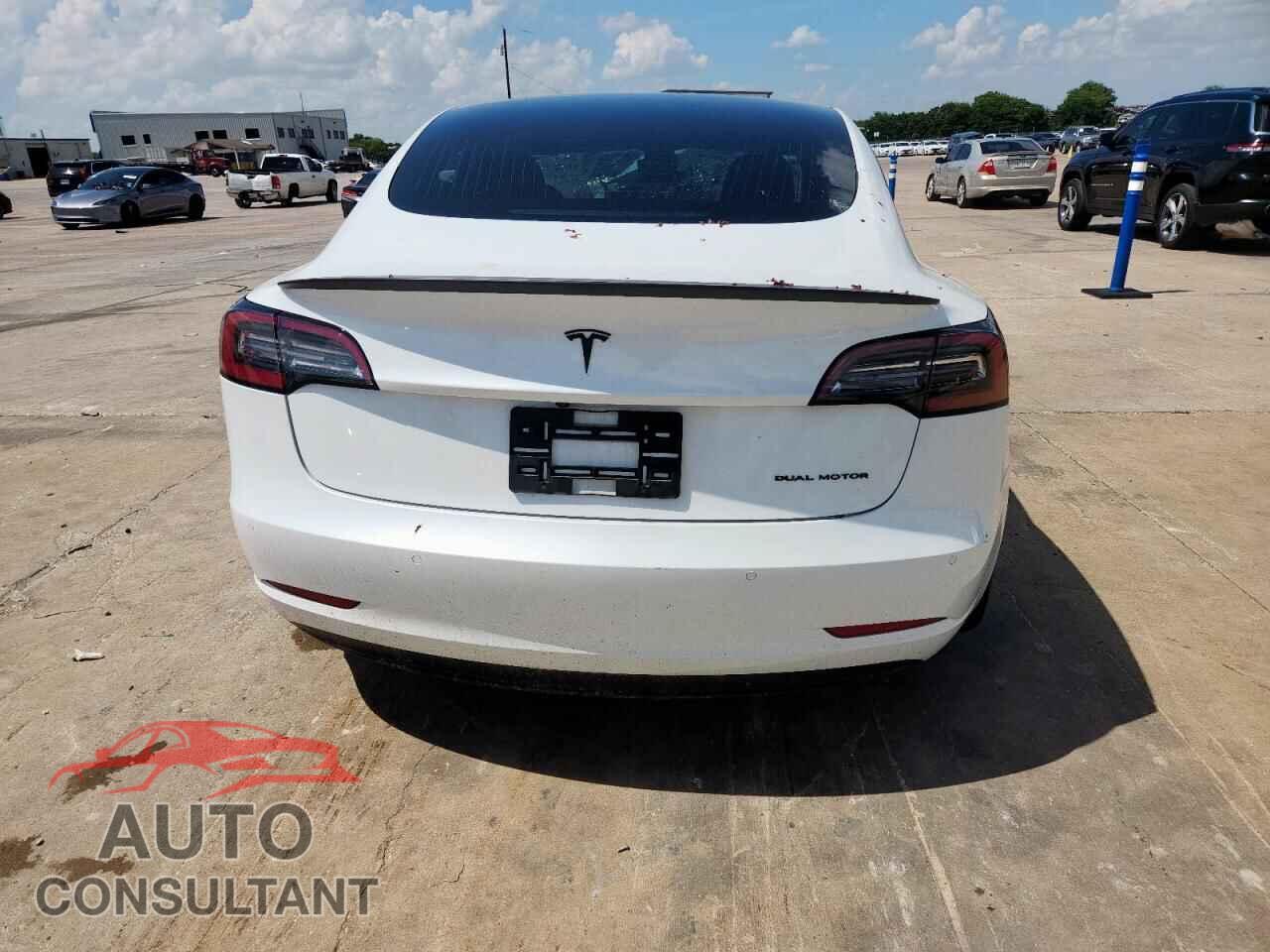 TESLA MODEL 3 2019 - 5YJ3E1EB2KF408339