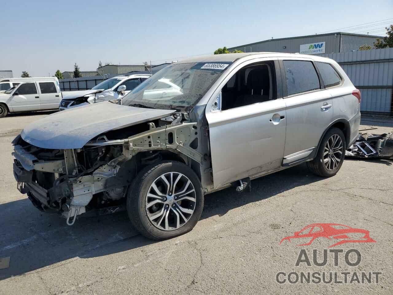 MITSUBISHI OUTLANDER 2018 - JA4AD2A35JJ002846