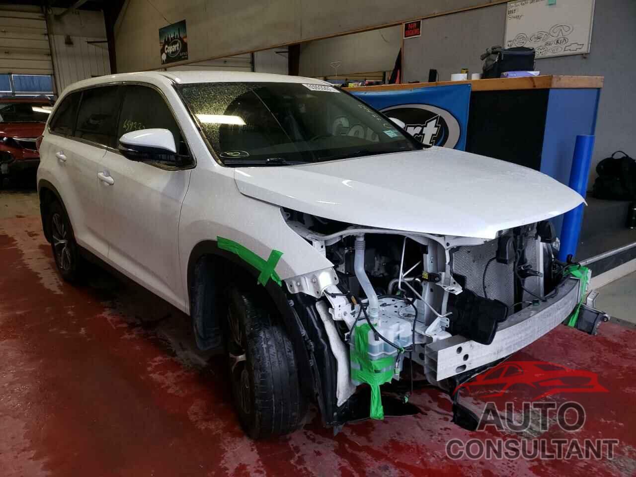 TOYOTA HIGHLANDER 2019 - 5TDBZRFH3KS705004
