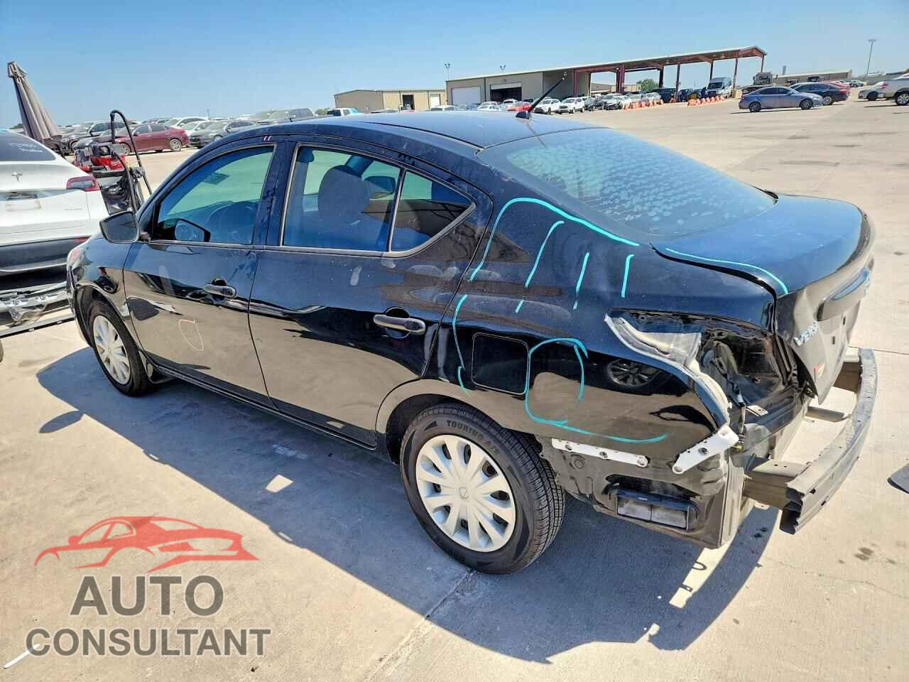 NISSAN VERSA 2019 - 3N1CN7AP3KL834730