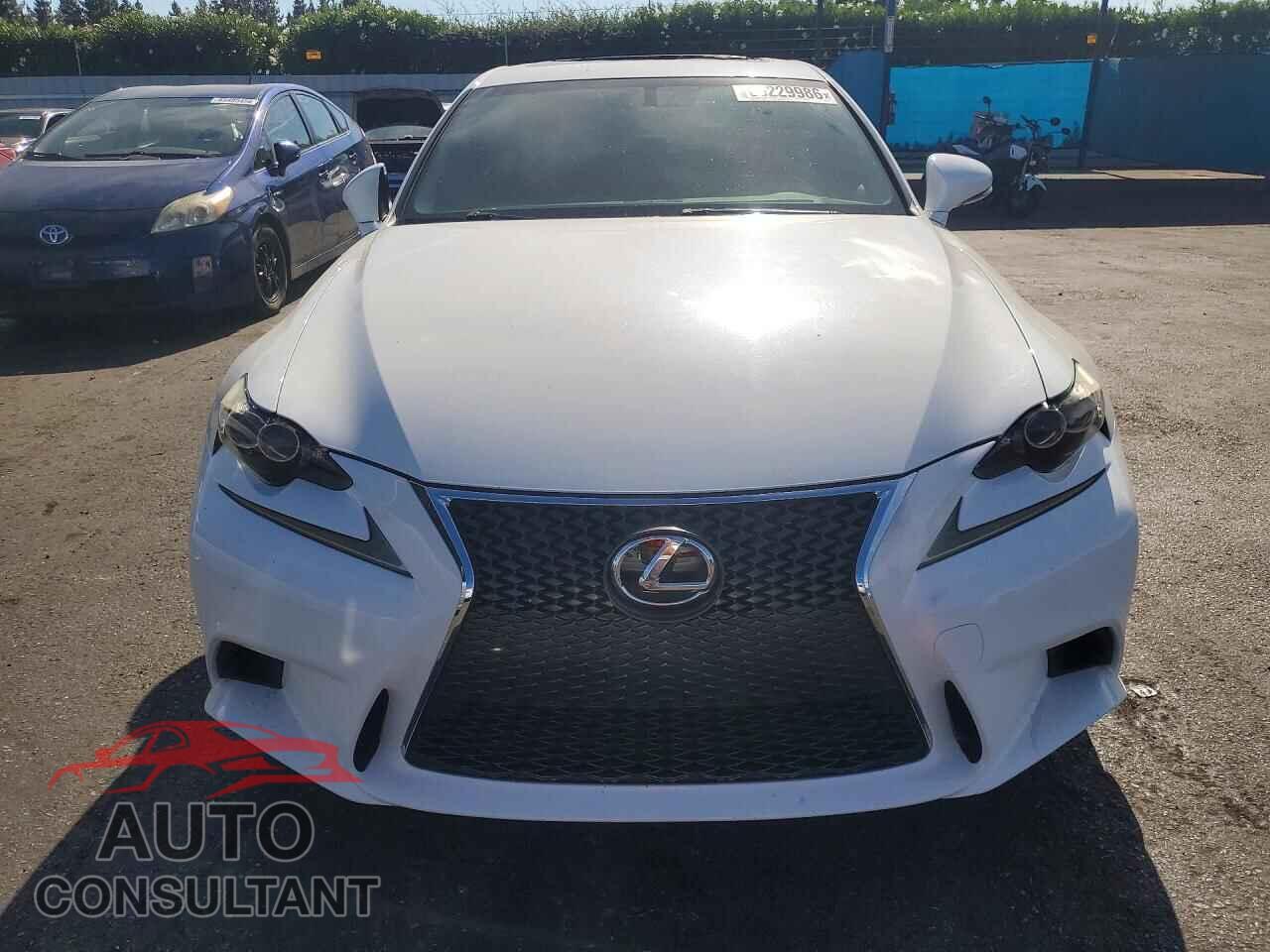 LEXUS IS 2015 - JTHBF1D2XF5067711