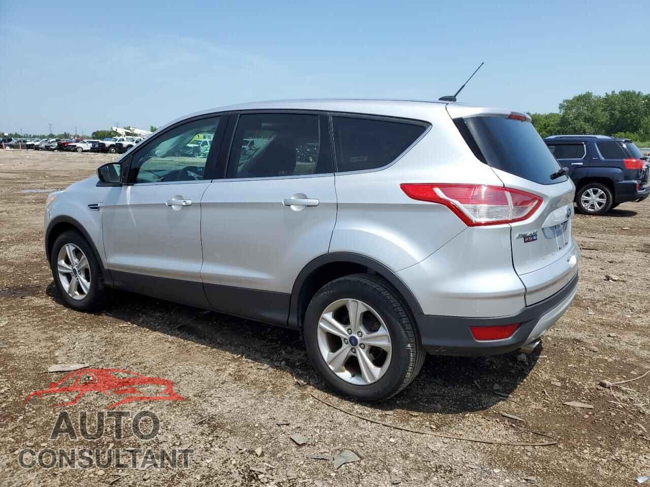 FORD ESCAPE 2016 - 1FMCU0GX8GUB04514