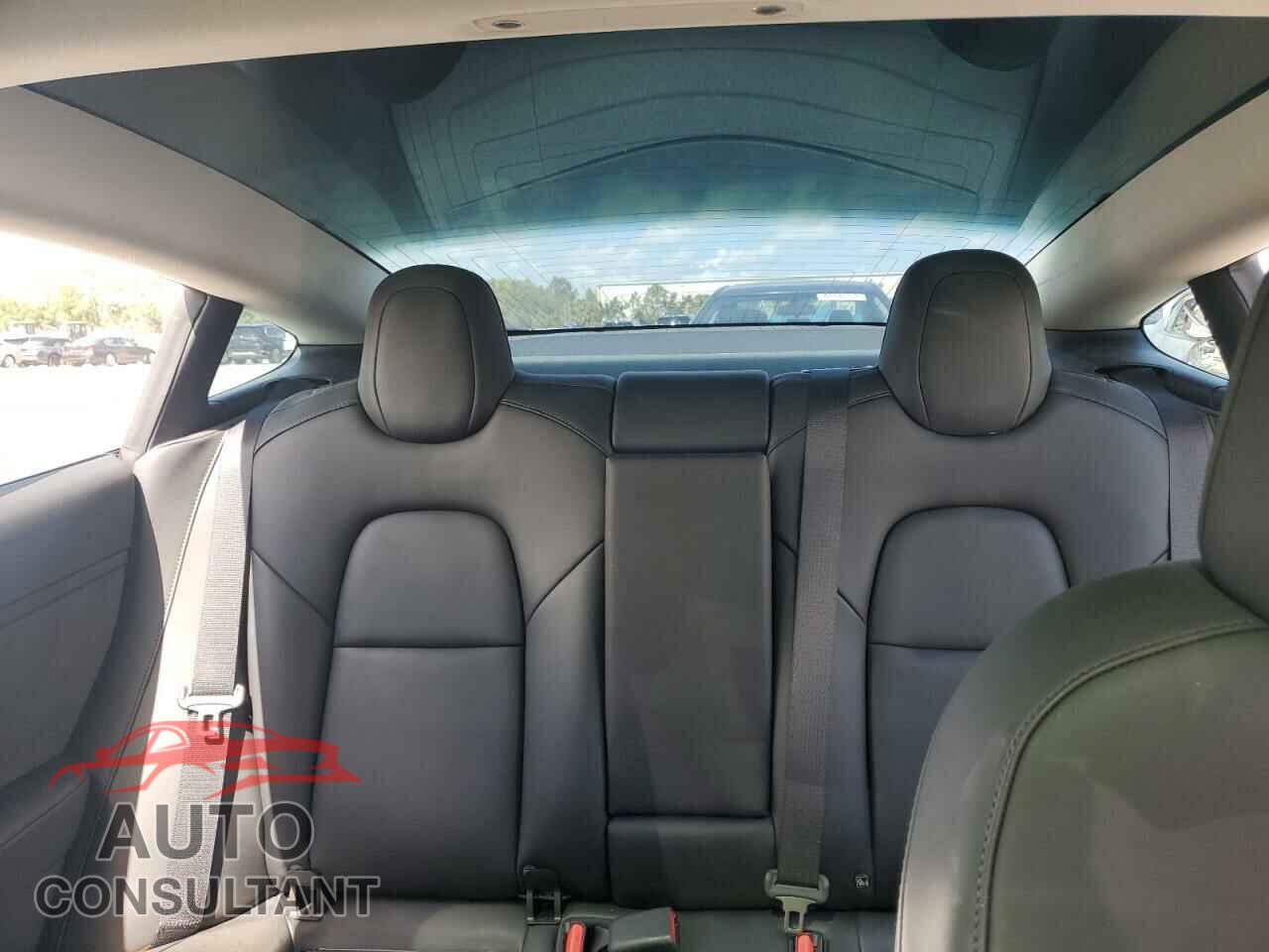 TESLA MODEL 3 2020 - 5YJ3E1EB5LF620167