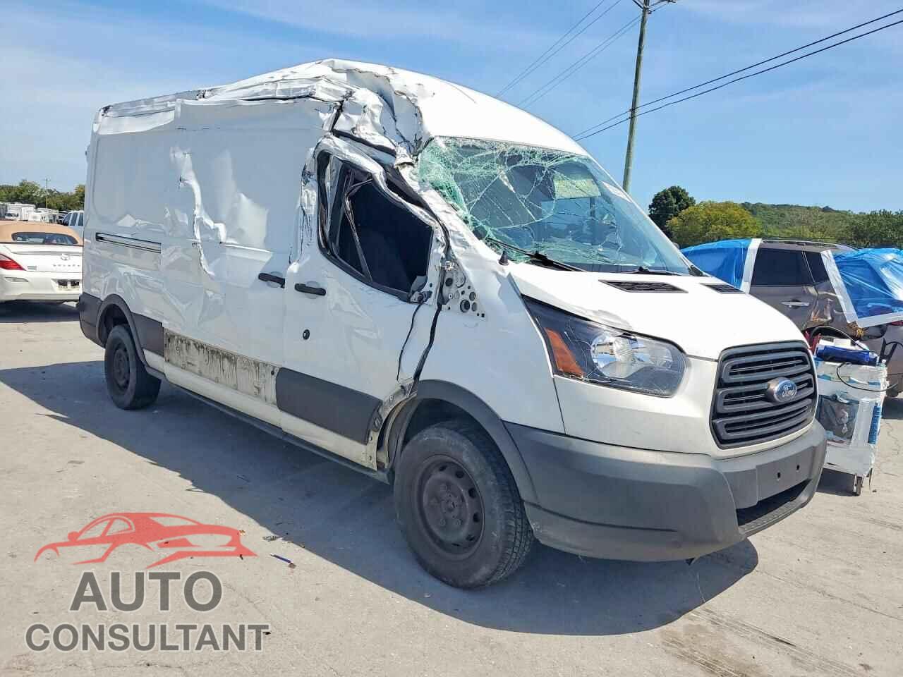 FORD TRANSIT 2019 - 1FTYR2CM4KKA83815