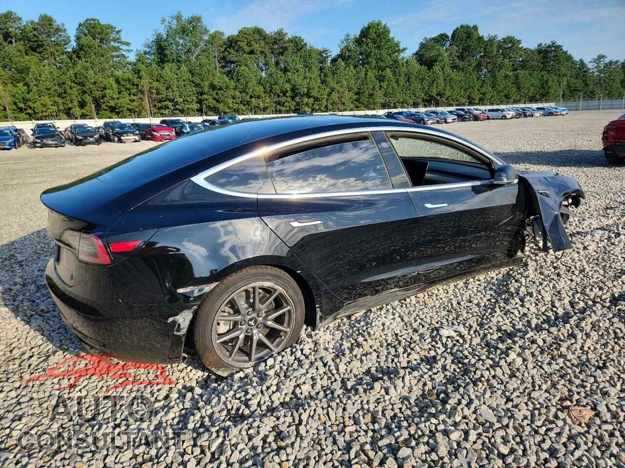 TESLA MODEL 3 2020 - 5YJ3E1EA3LF657564